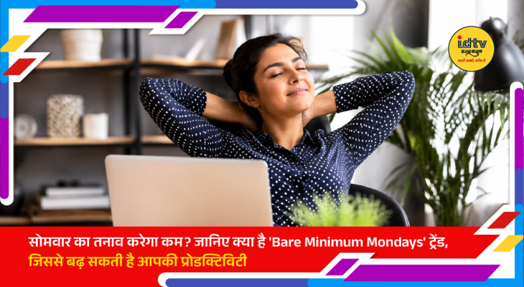 Professional working calmly on Monday with a minimal task list to reduce stress and improve productivity.