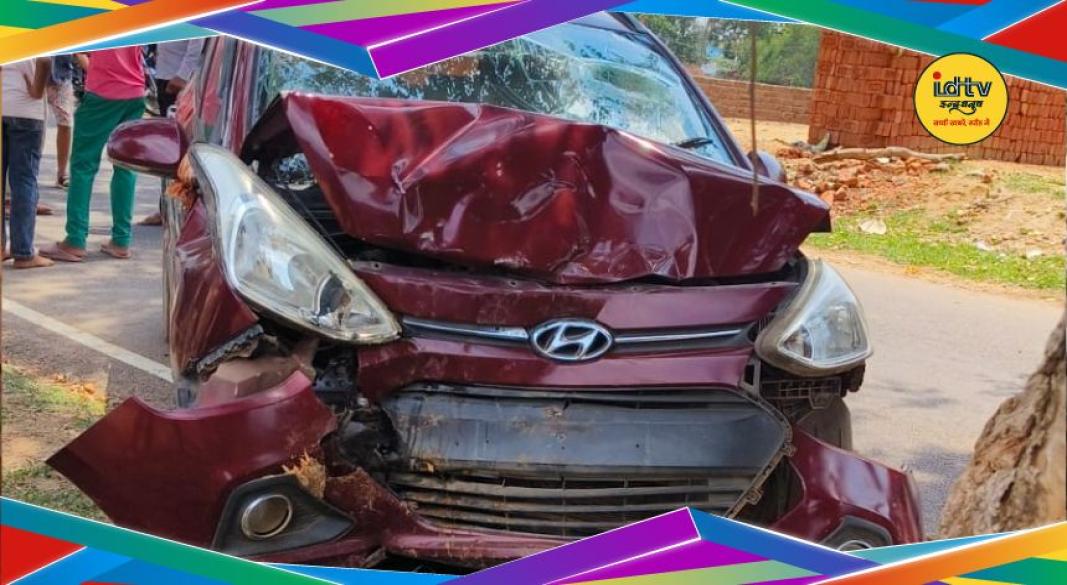 Koderma road accident